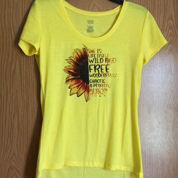 Tops - T-shirt